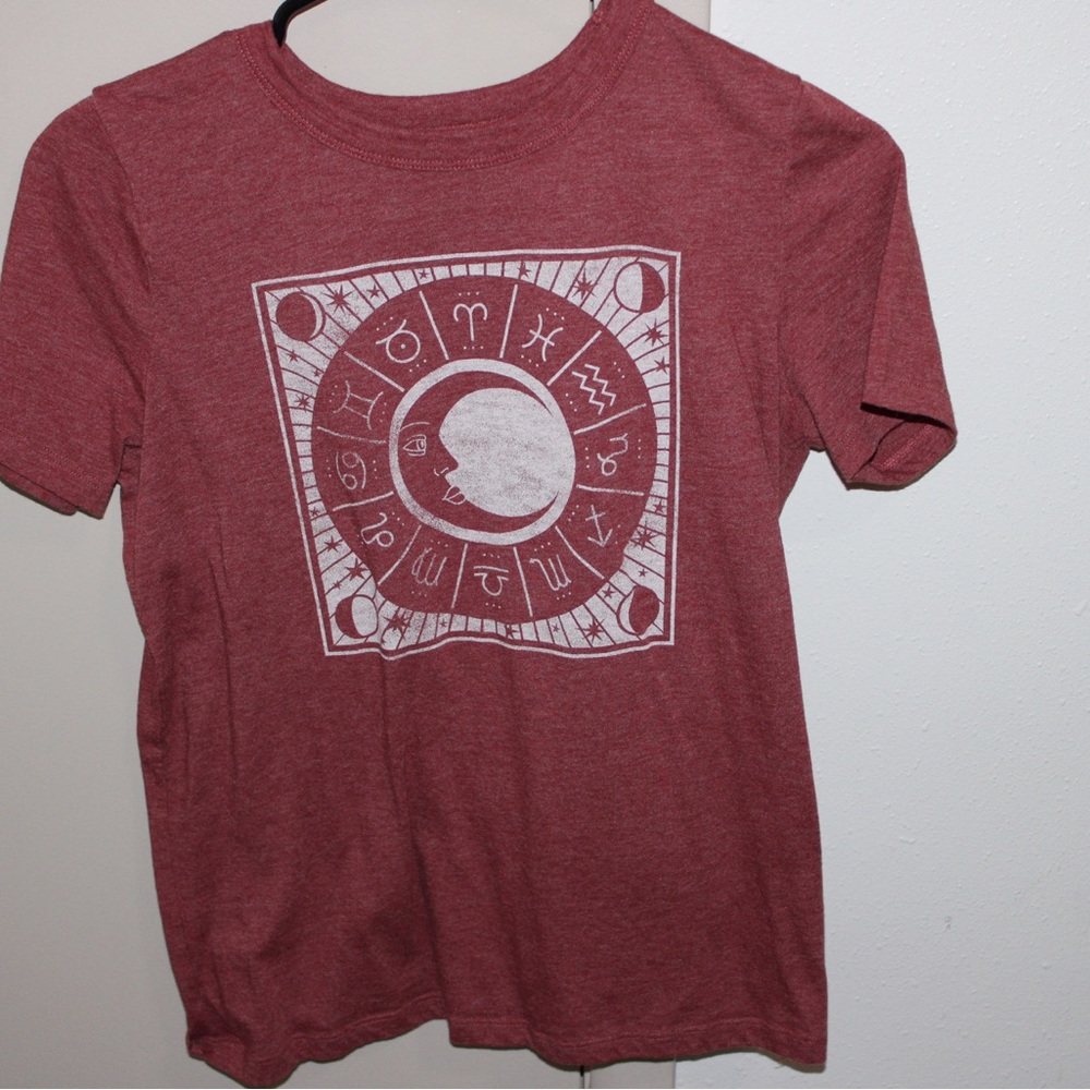 Cute red t-shirt with zodiac signs